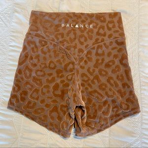 Balance Athletica lux panther earth shorts